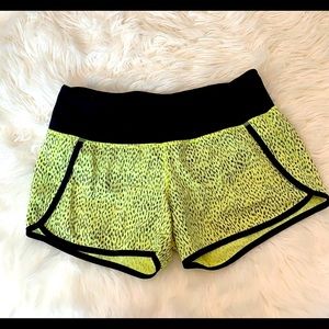 RARE LULULEMON Speed Up Shorts 4”!